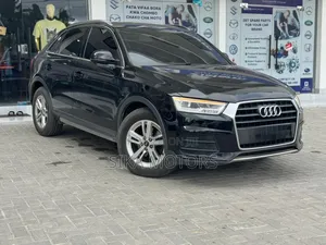 Audi Q3 2015 Black