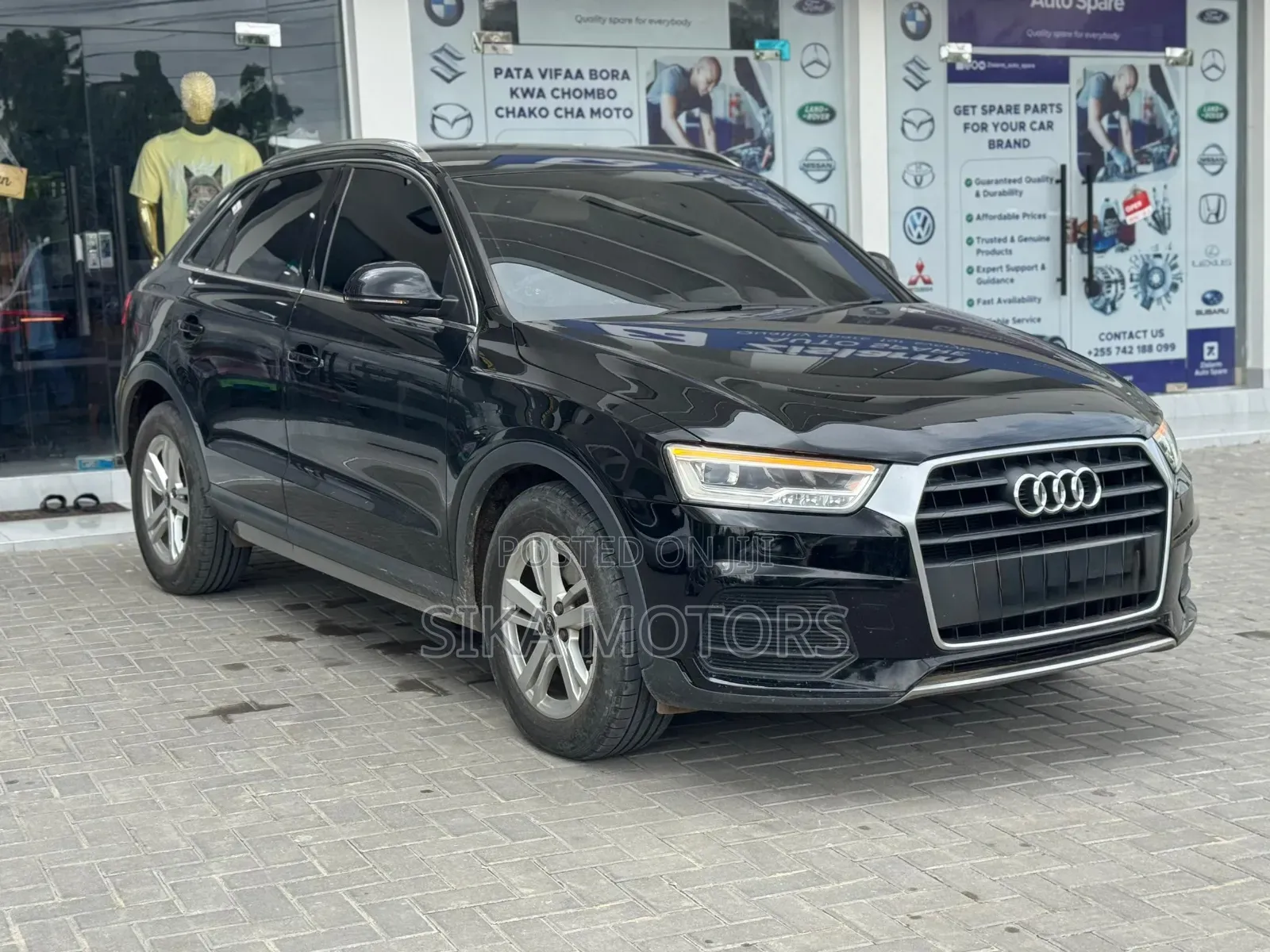 Audi Q3 2015 Black