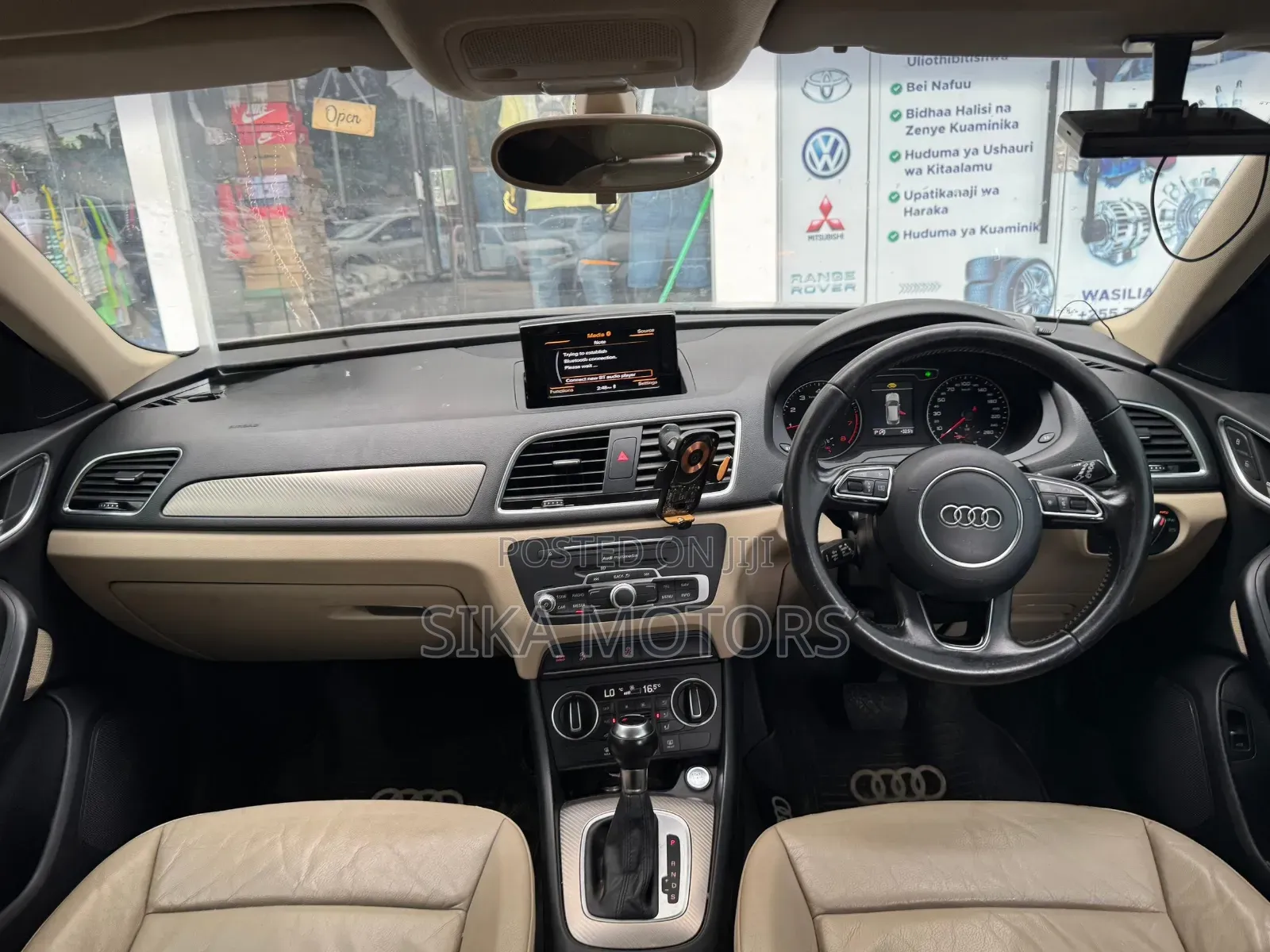 Audi Q3 2015 Black