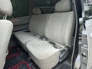 Toyota Noah 2001 Silver