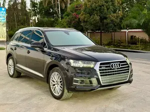 Audi Q7 2.0T Premium AWD quattro 2017 Black