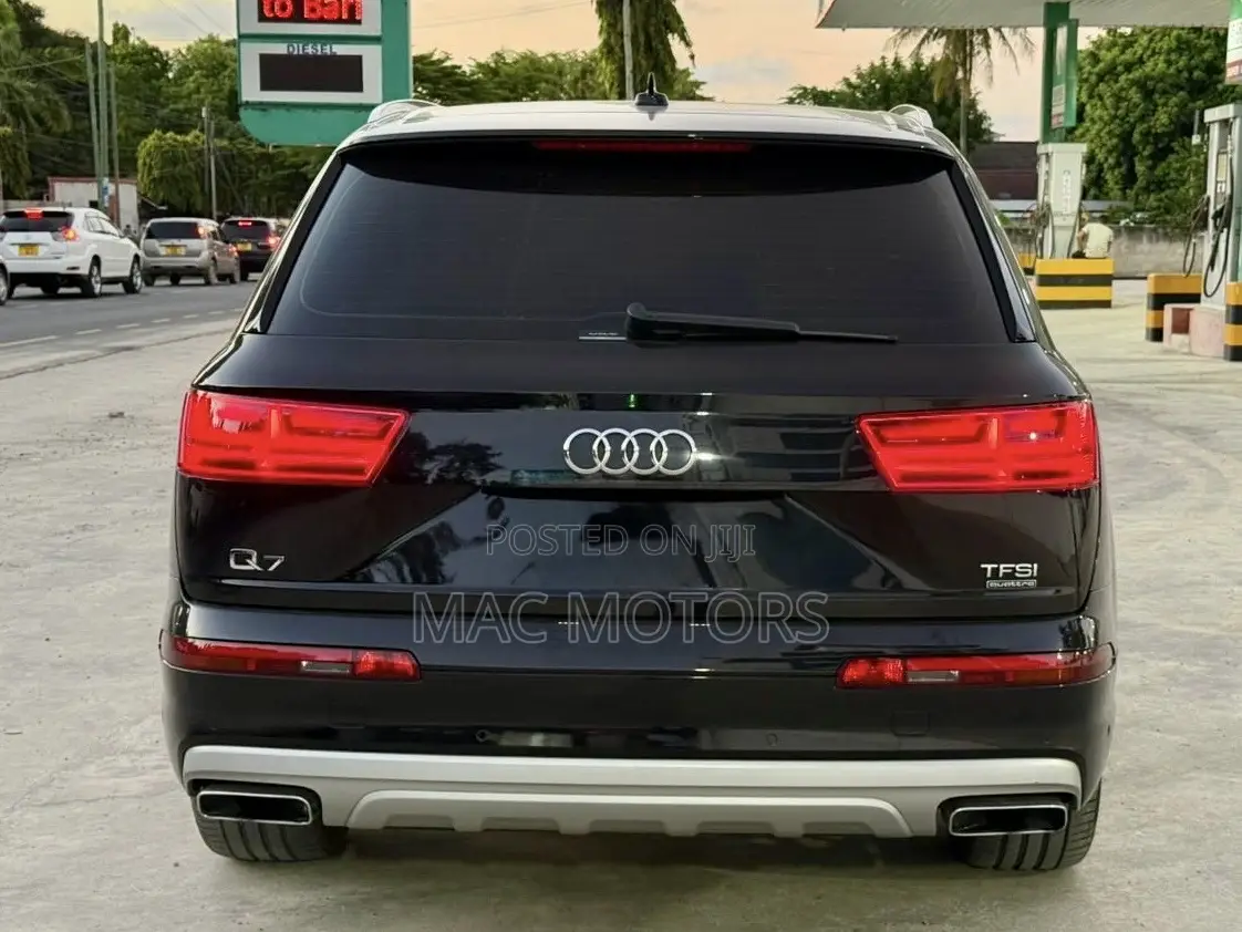 Audi Q7 2.0T Premium AWD quattro 2017 Black