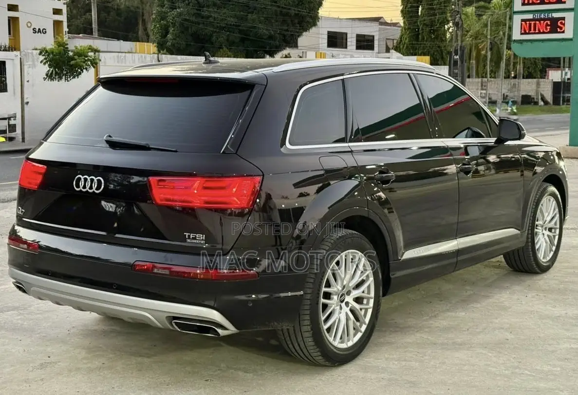 Audi Q7 2.0T Premium AWD quattro 2017 Black