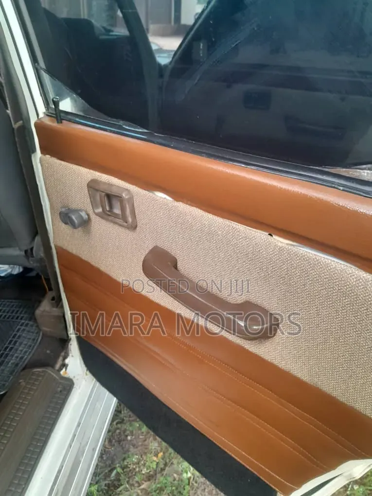 Nissan Patrol 1999 White