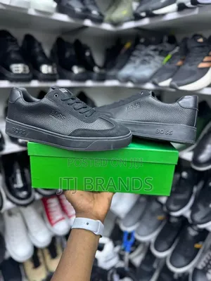 New Best Sneaker of New Loook