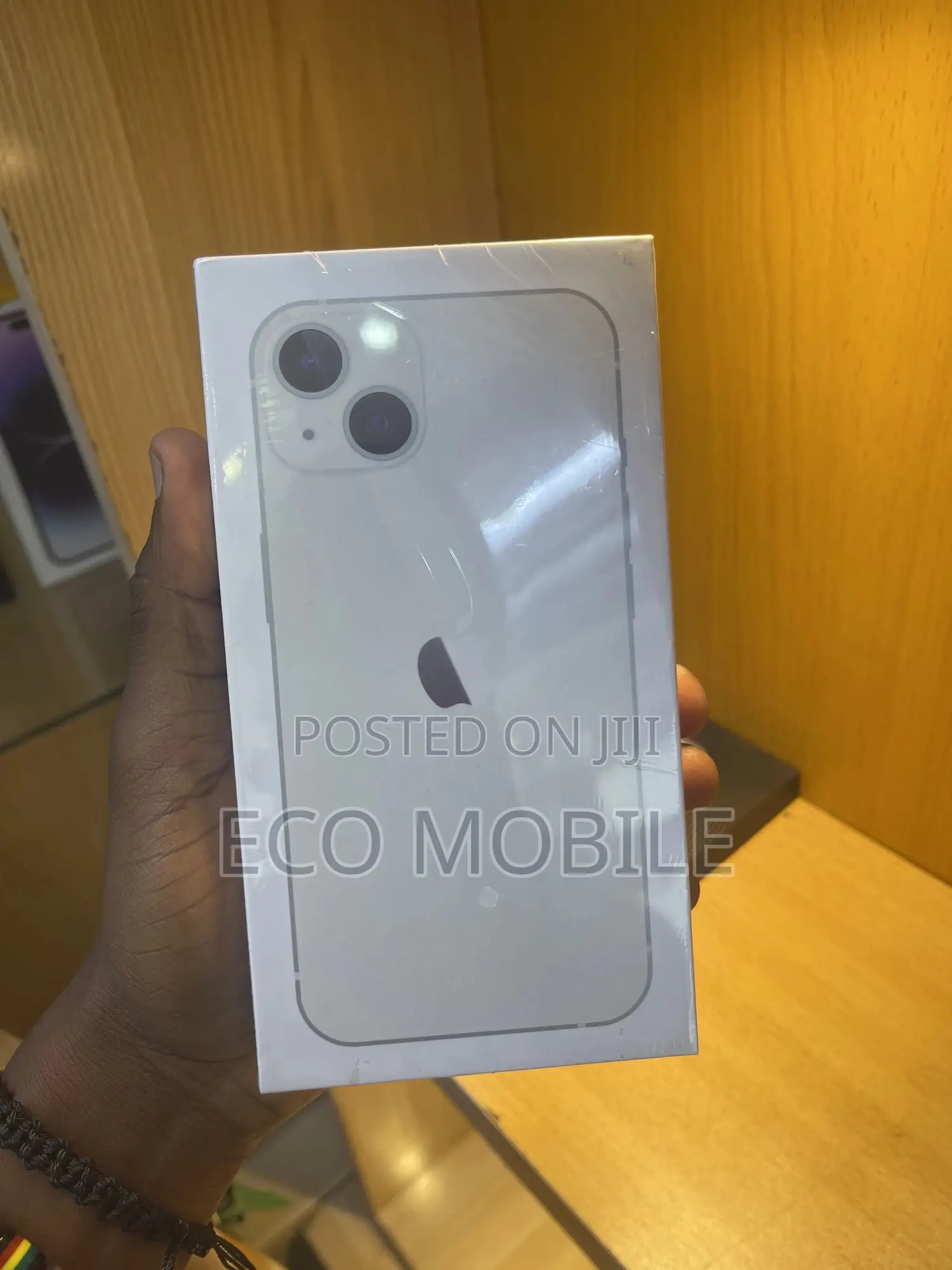 New Apple iPhone 13 128 GB White