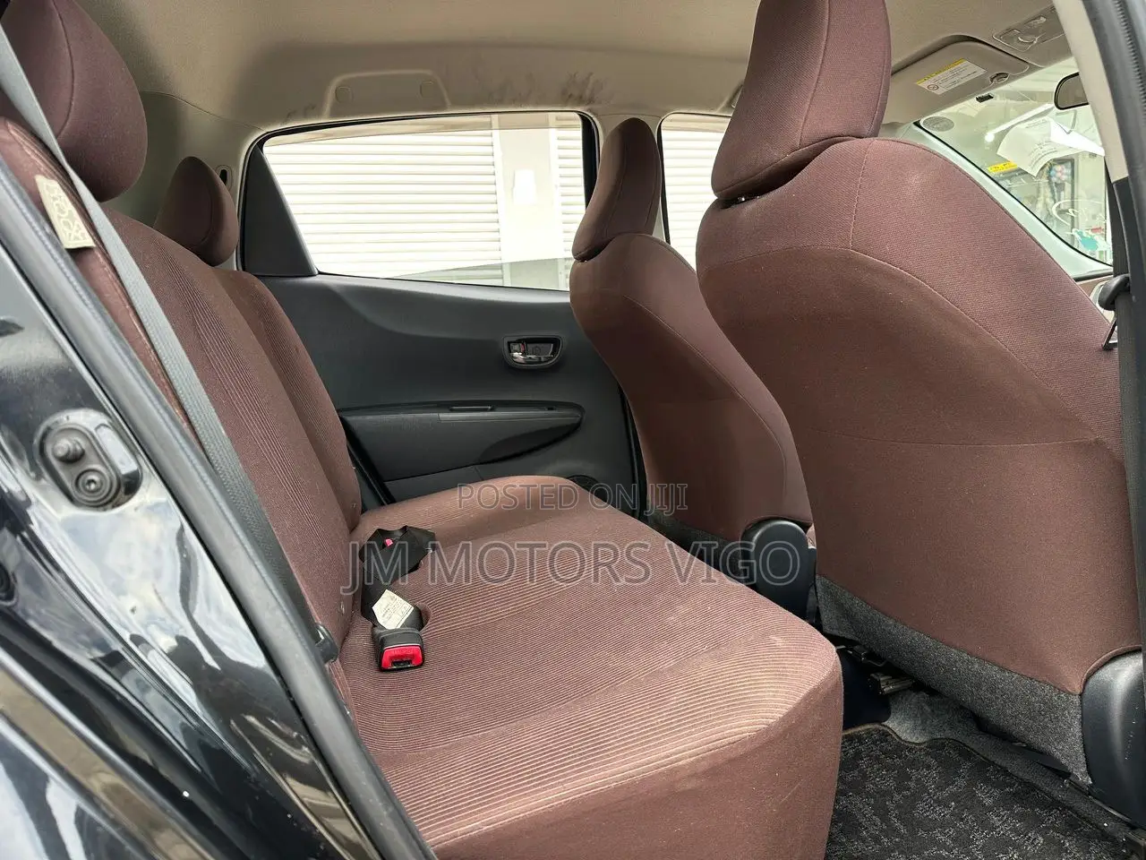 Toyota Vitz 2011 Black