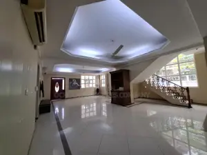 5bdrm Villa in Msasani for rent