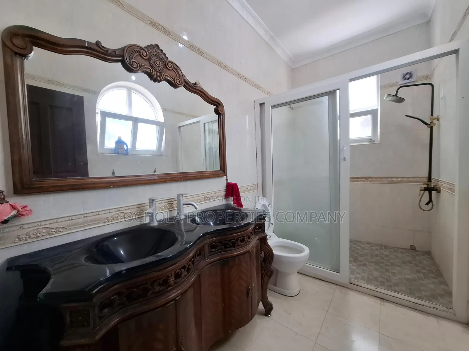 5bdrm Villa in Msasani for rent