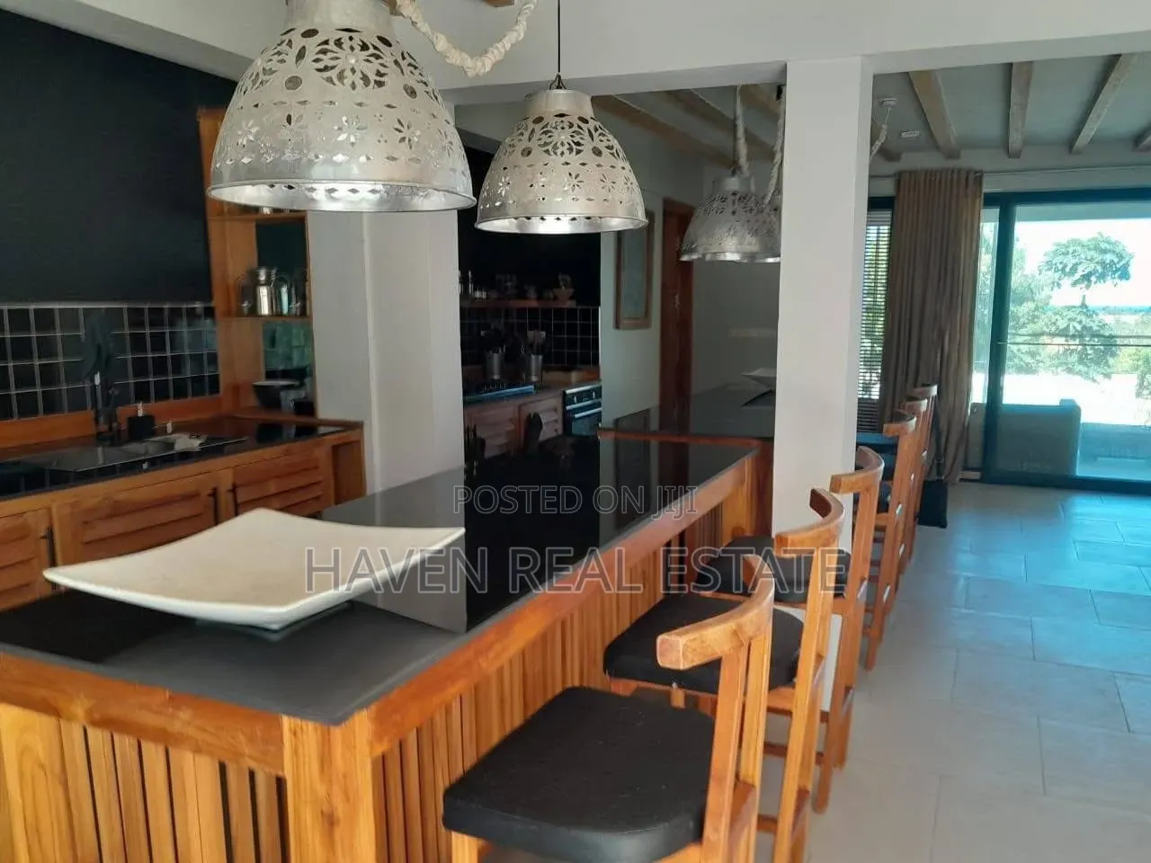 Furnished 6bdrm Villa in Kaskazini B for sale