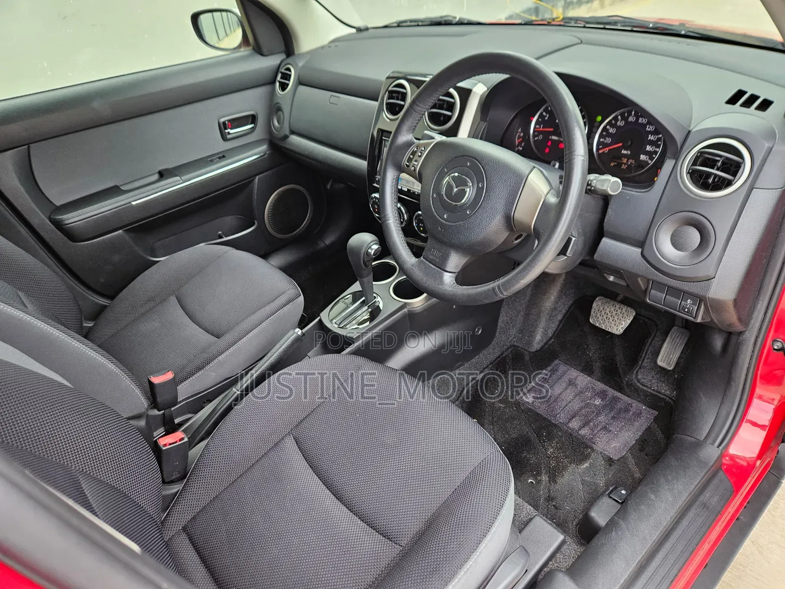 Mazda Verisa 2012 Red