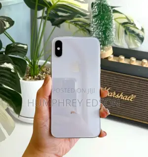 Apple iPhone X 64 GB White