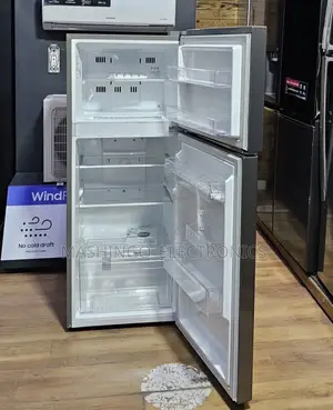 205 Liters Lg Fridge || B202sqbb