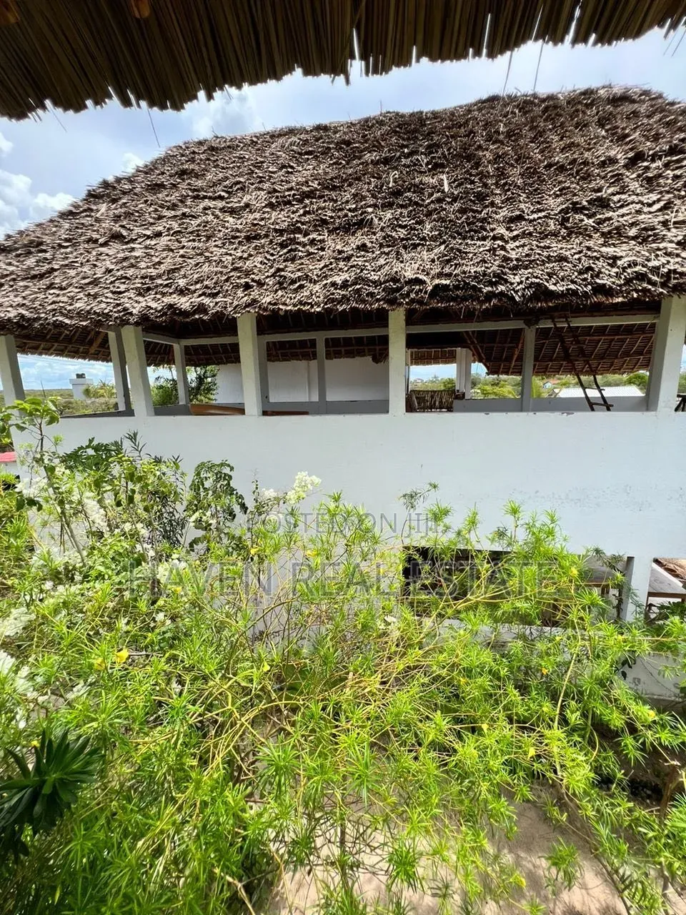 Furnished 6bdrm House in Kati for sale