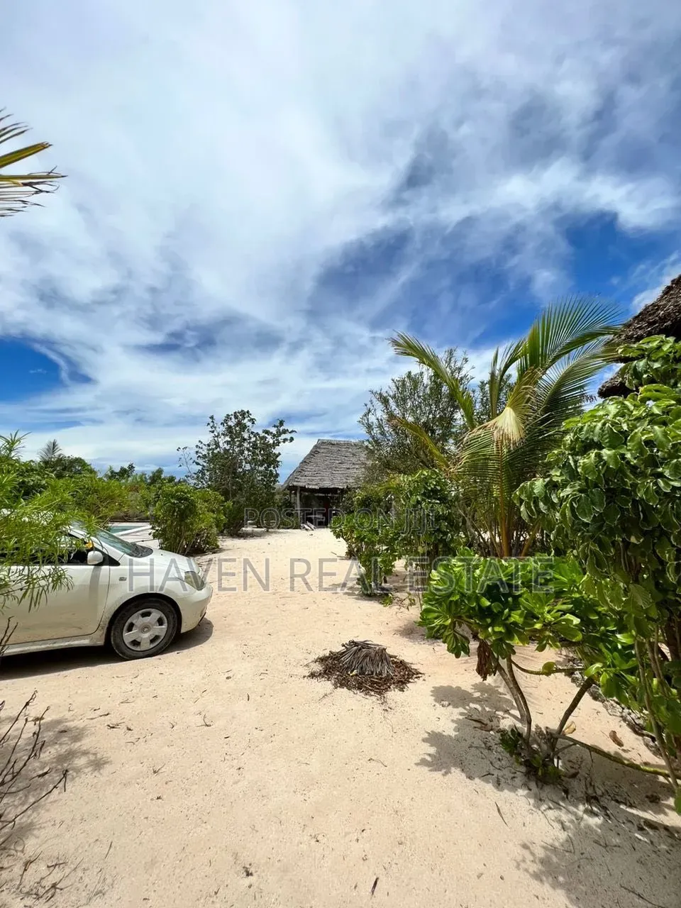 Furnished 6bdrm House in Kati for sale
