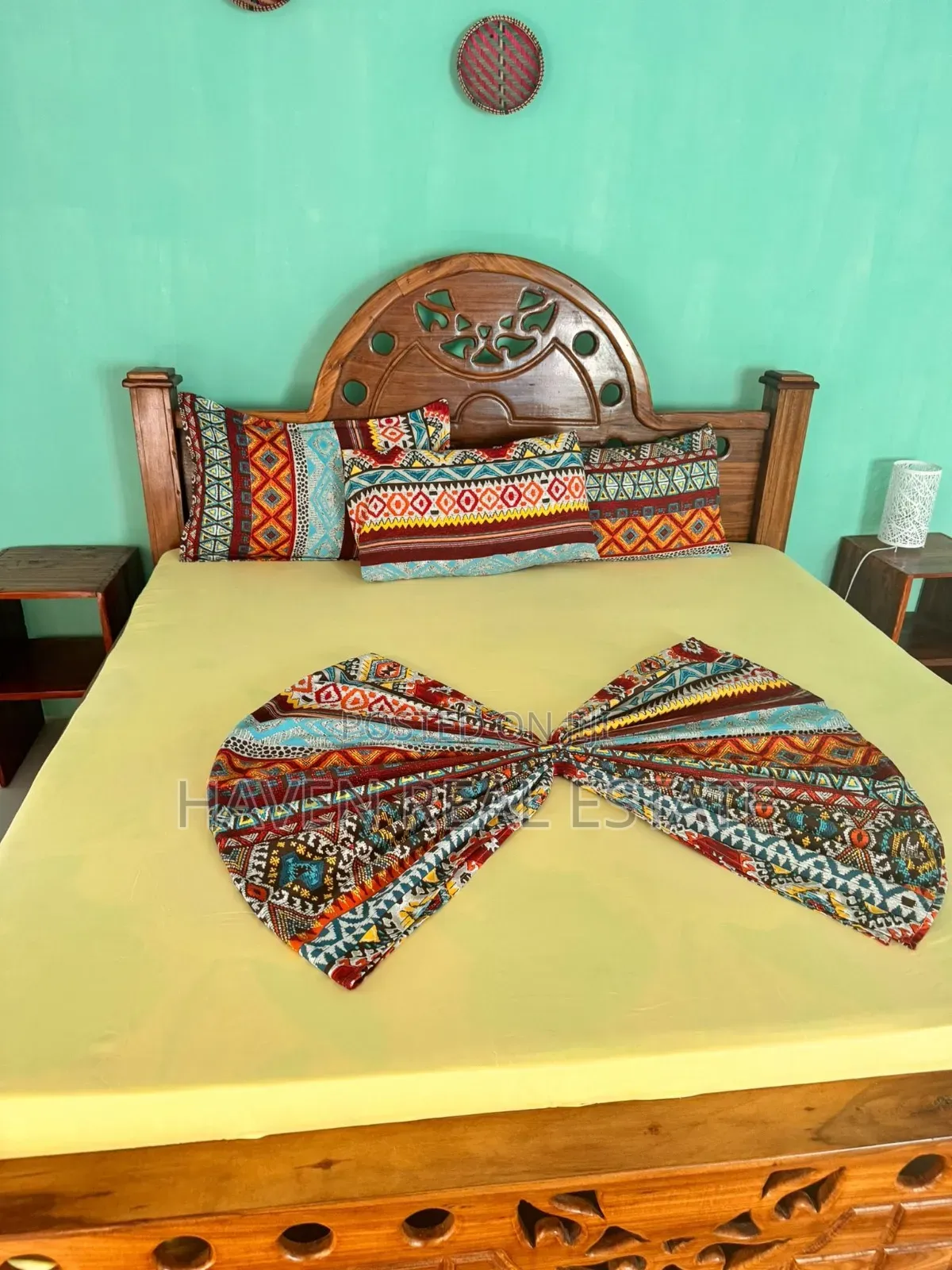 Furnished 6bdrm House in Kati for sale