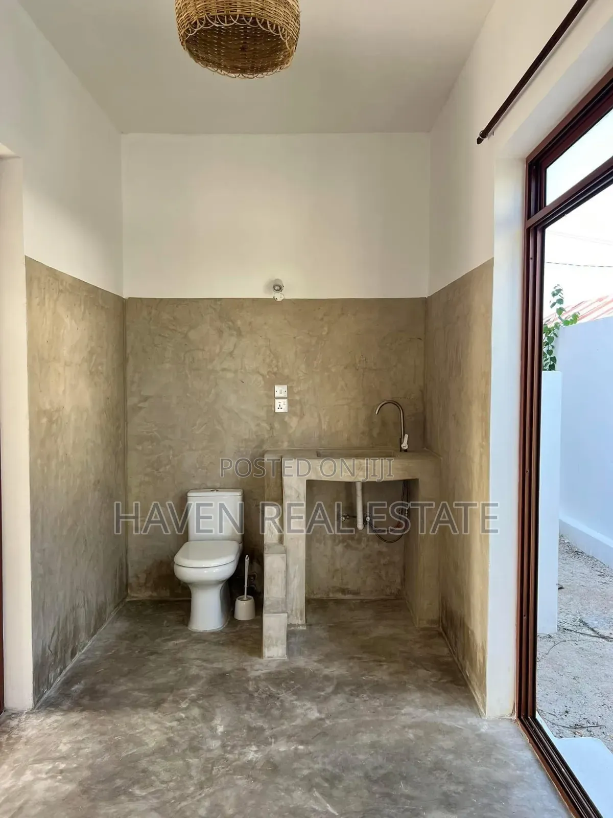 3bdrm House in Kati for sale