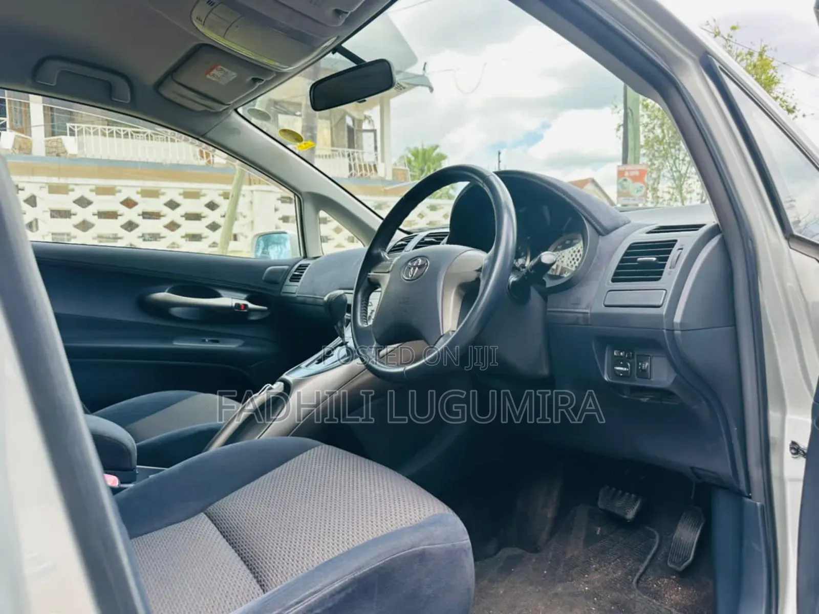 Toyota Blade 2004 Silver