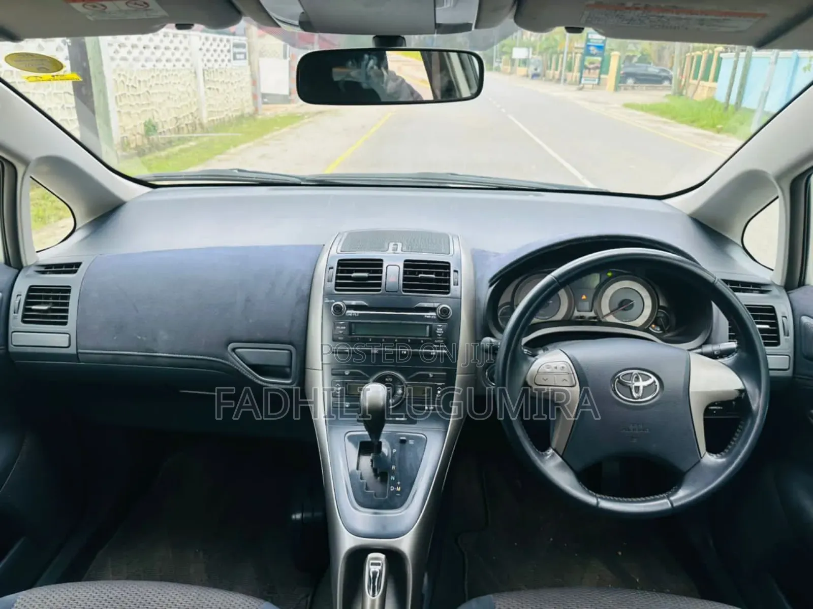 Toyota Blade 2004 Silver