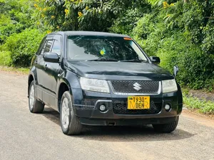 Suzuki Escudo 2005 Black