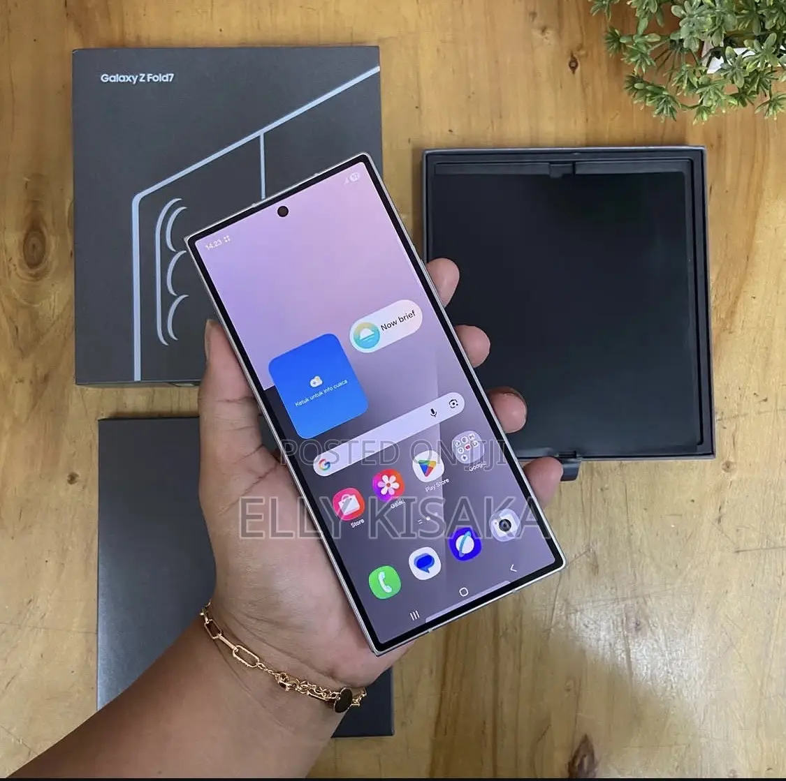 New Samsung Galaxy Z Fold7 512 GB Silver