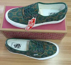 Vans Custom Sneakers Collection Branded Laces Available
