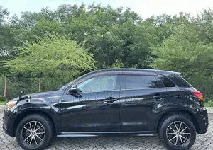 Mitsubishi RVR 2013 Black