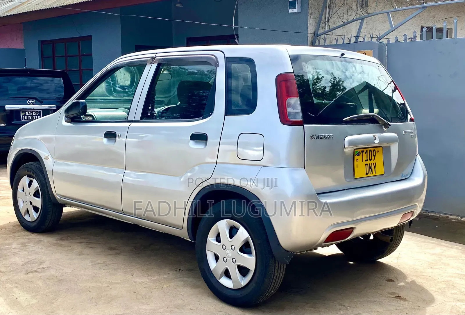 Suzuki Swift 2002 Silver