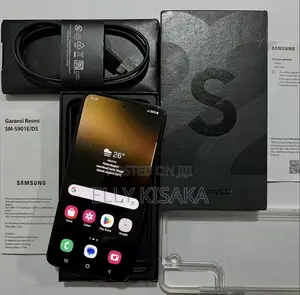 New Samsung Galaxy S22 5G 128 GB Black
