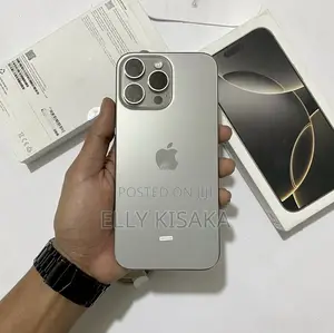 New Apple iPhone 16 Pro Max 256 GB Silver