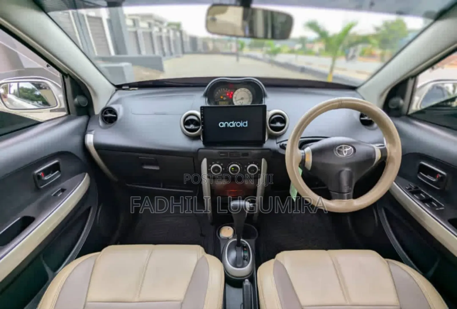Toyota IST 2004 White
