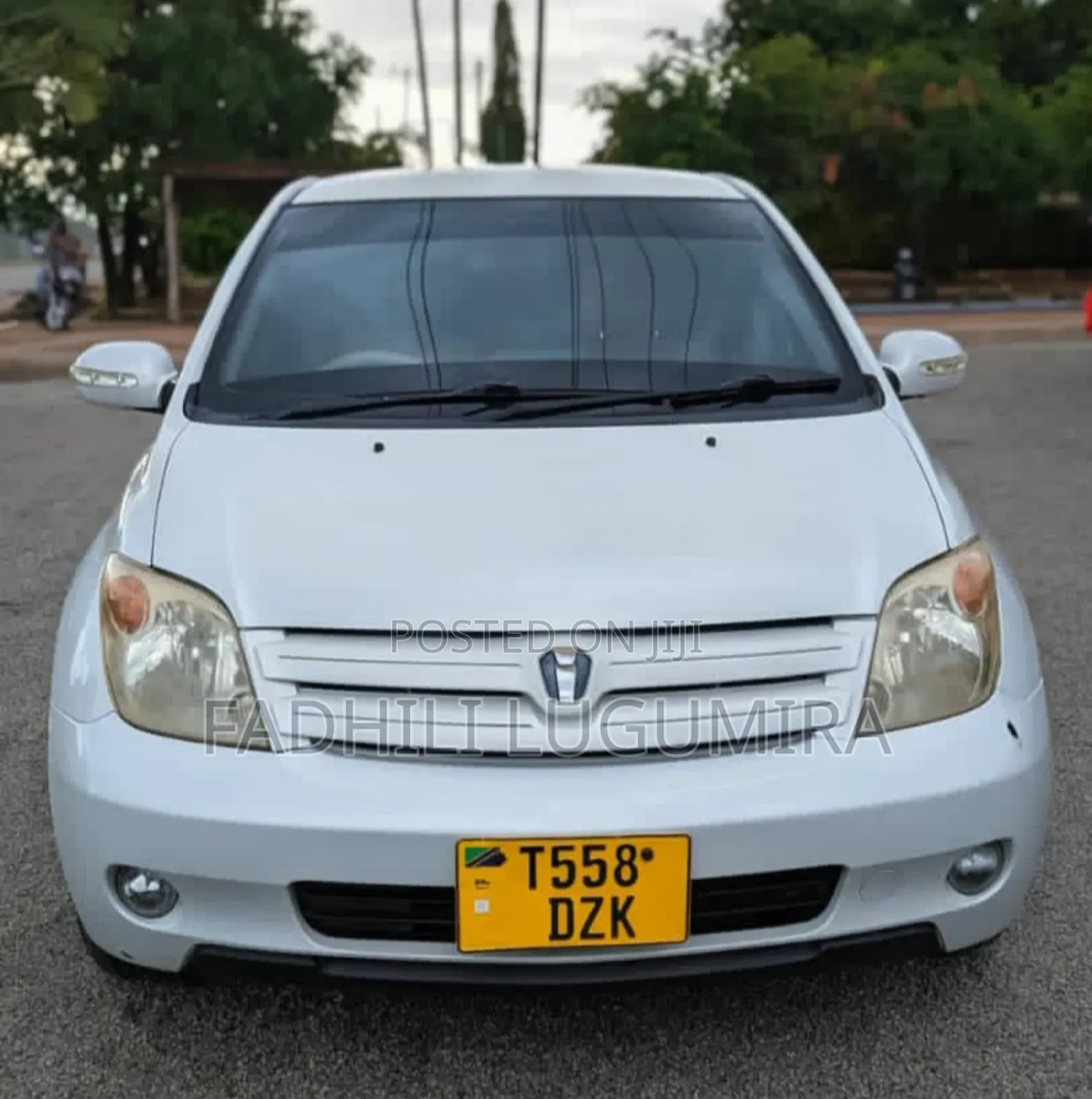 Toyota IST 2004 White