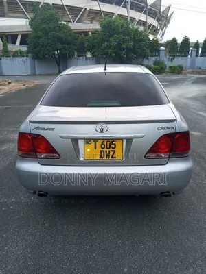 Toyota Crown 2006 Silver