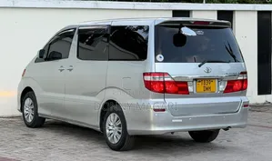 Toyota Alphard 2.4 Petrol AWD 2004 Silver