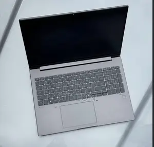 Laptop HP ZBook Power G9 i7 16GB AMD Ryzen 7 SSD 1T