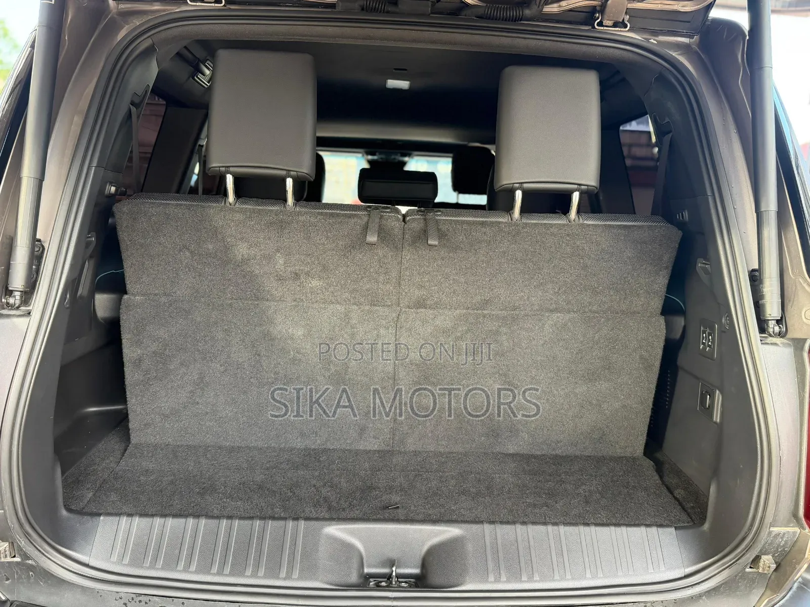 Toyota Land Cruiser Prado 2.8 2024 Gray