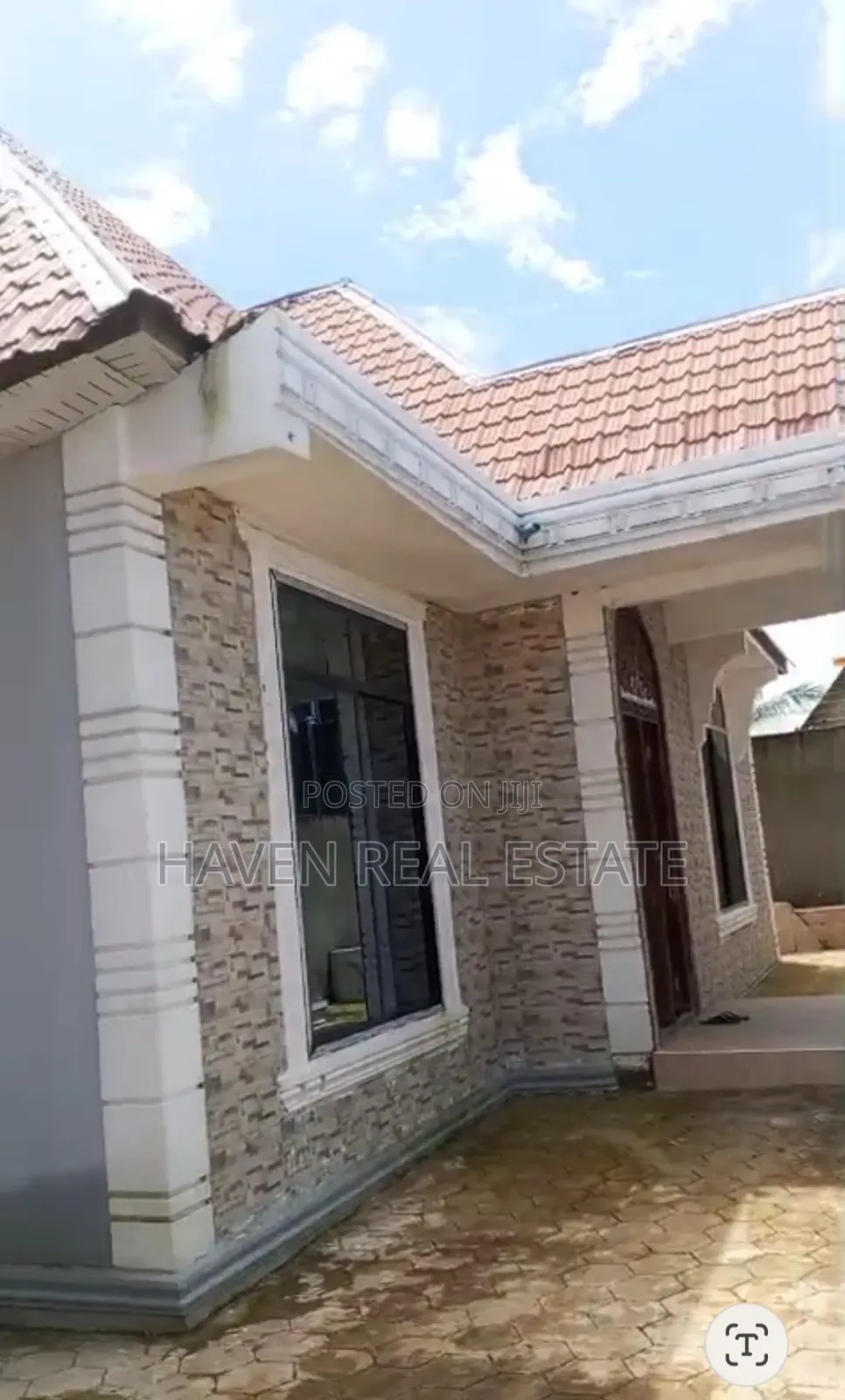 3bdrm House in Mjini for rent