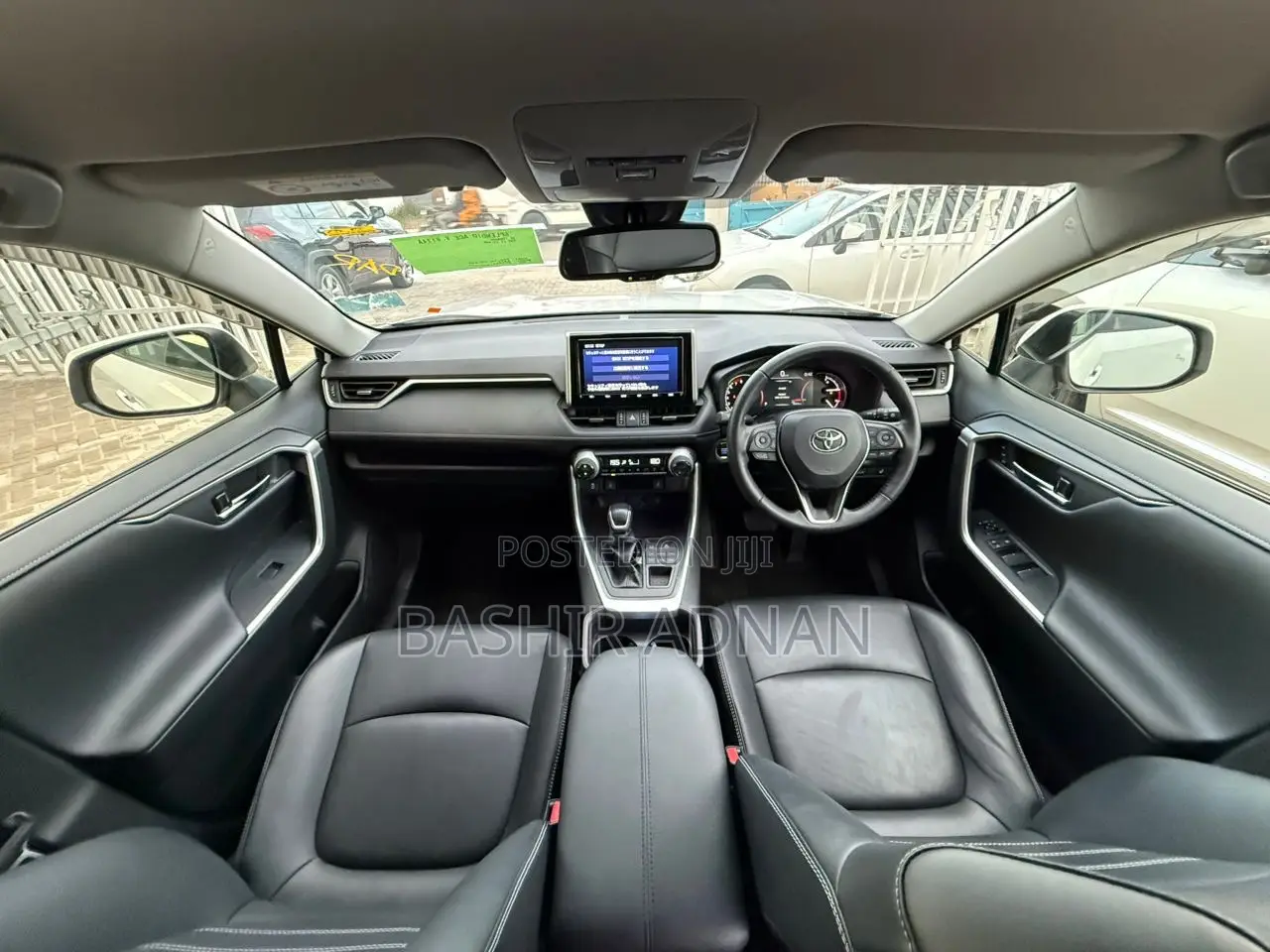 Toyota RAV4 2019 Pearl