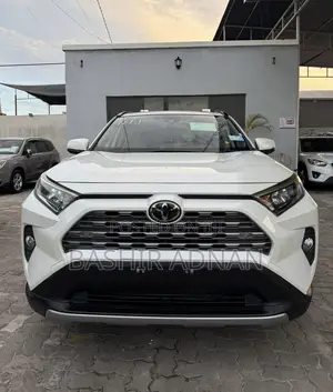Toyota RAV4 2019 Pearl