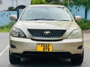 Toyota Harrier 2005 Gold