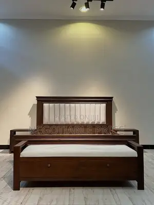 Kitanda Kikali Cha Mbao 5*6