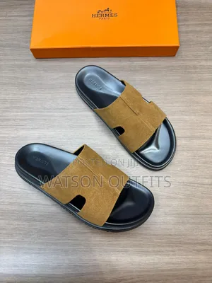 Men's Leather Sandal Shoes Hermes Topply Branded and Smoothly Made
