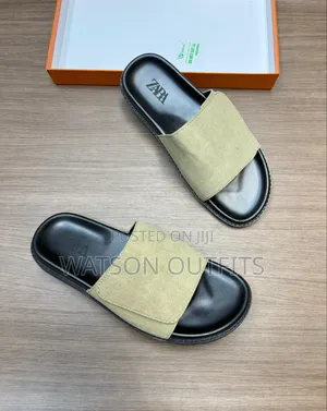 Men's Leather Sandal Shoes Hermes Topply Branded and Smoothly Made