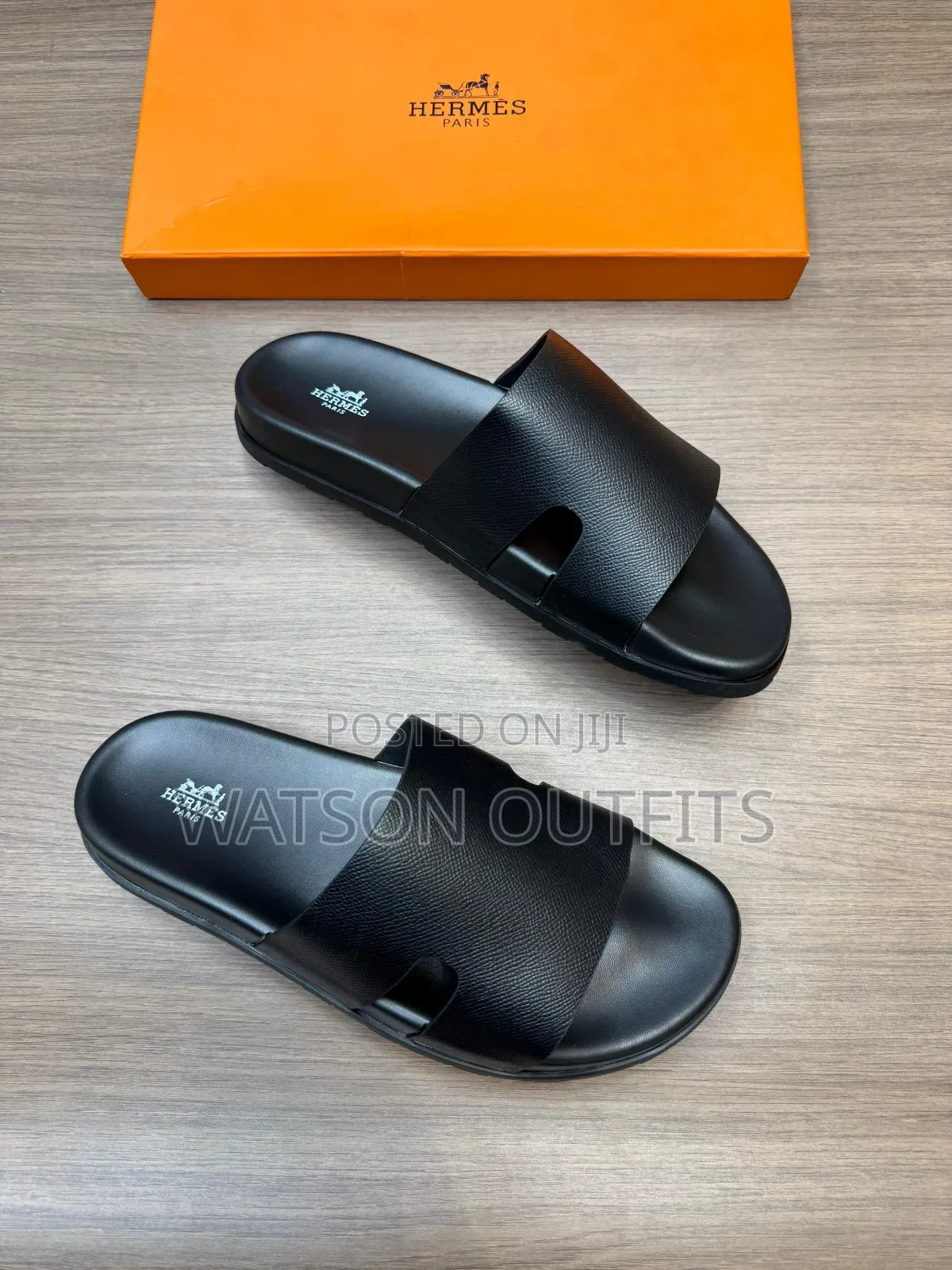 Men's Leather Sandal Shoes Hermes Topply Branded and Smoothly Made