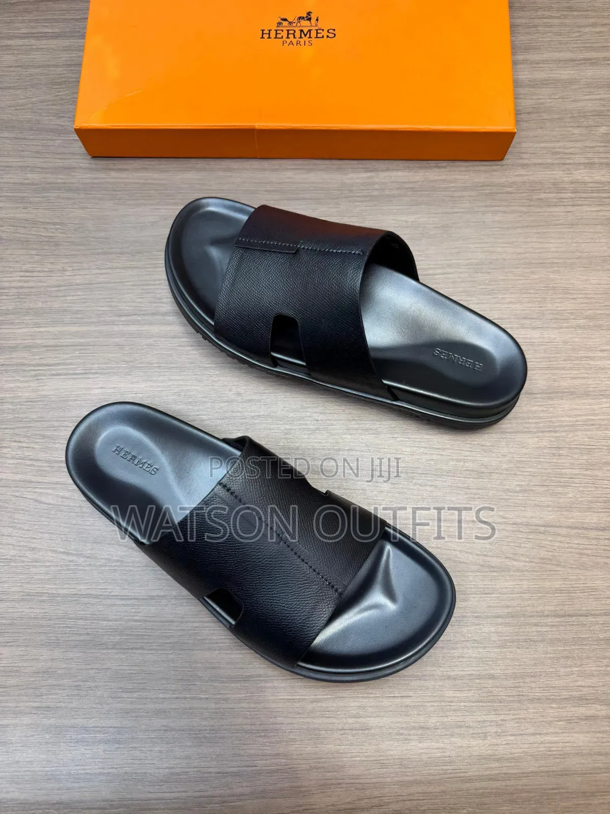 Men's Leather Sandal Shoes Hermes Topply Branded and Smoothly Made