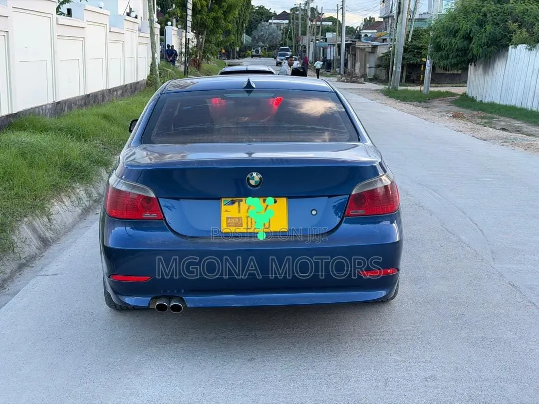 BMW 5 Series 535xi 2008 Blue