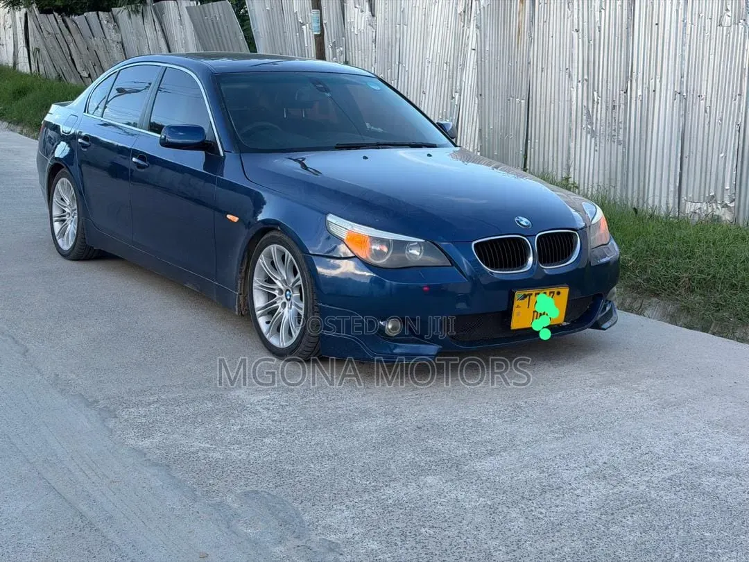 BMW 5 Series 535xi 2008 Blue