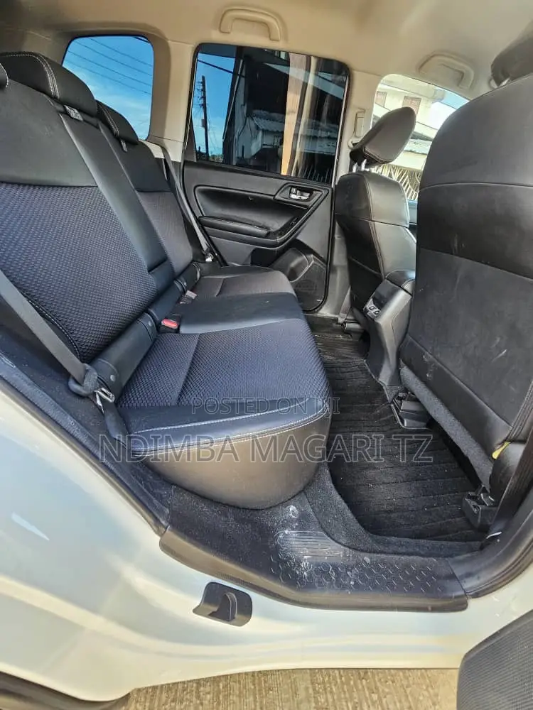 Subaru Forester 2015 White