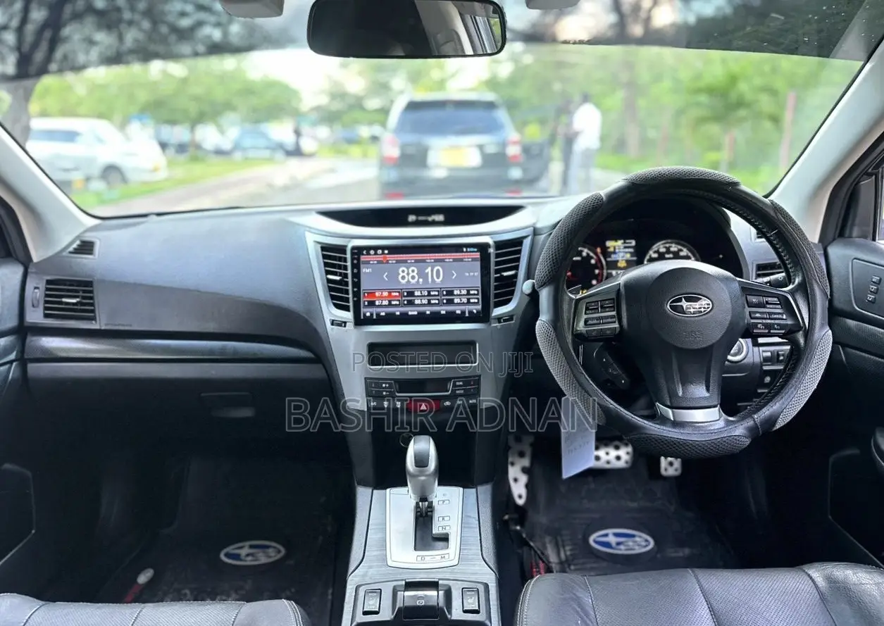 Subaru Legacy 2.5i 2013 Black