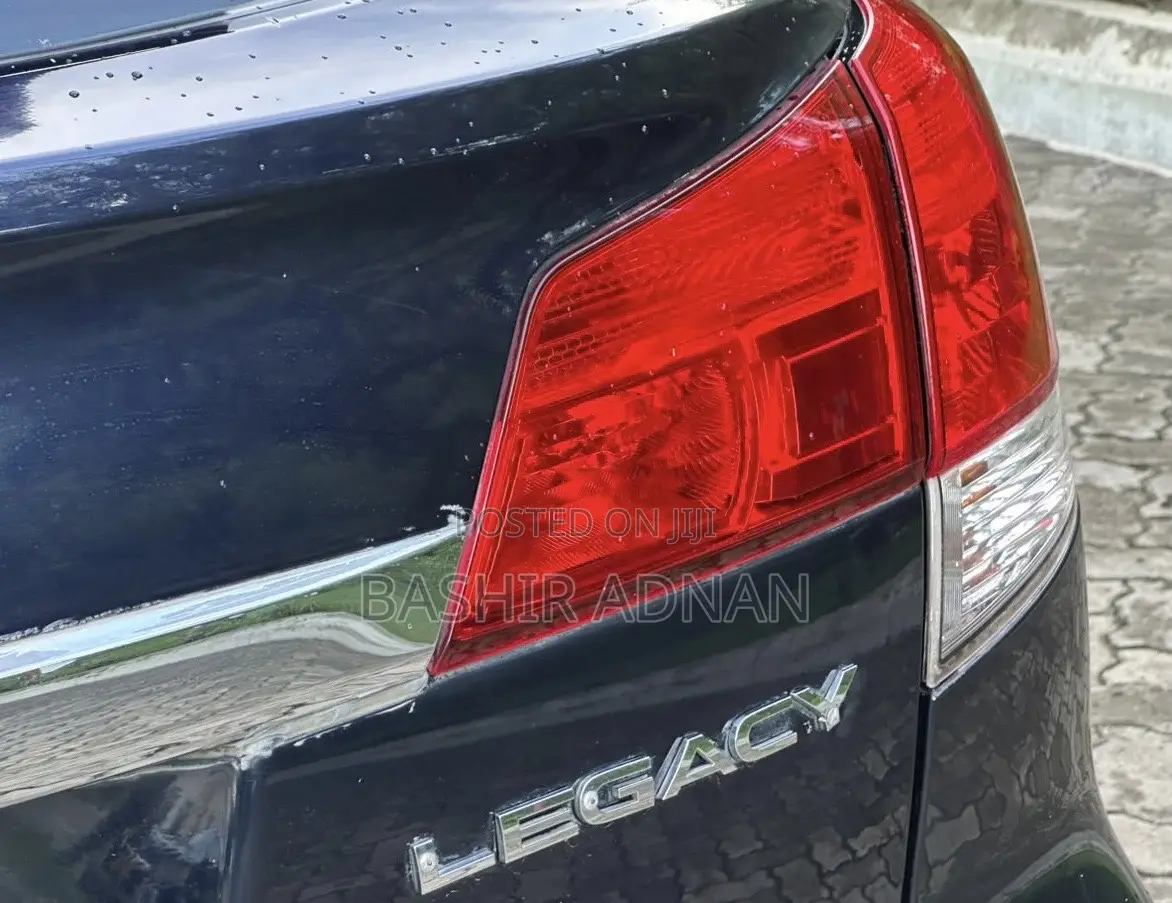 Subaru Legacy 2.5i 2013 Black